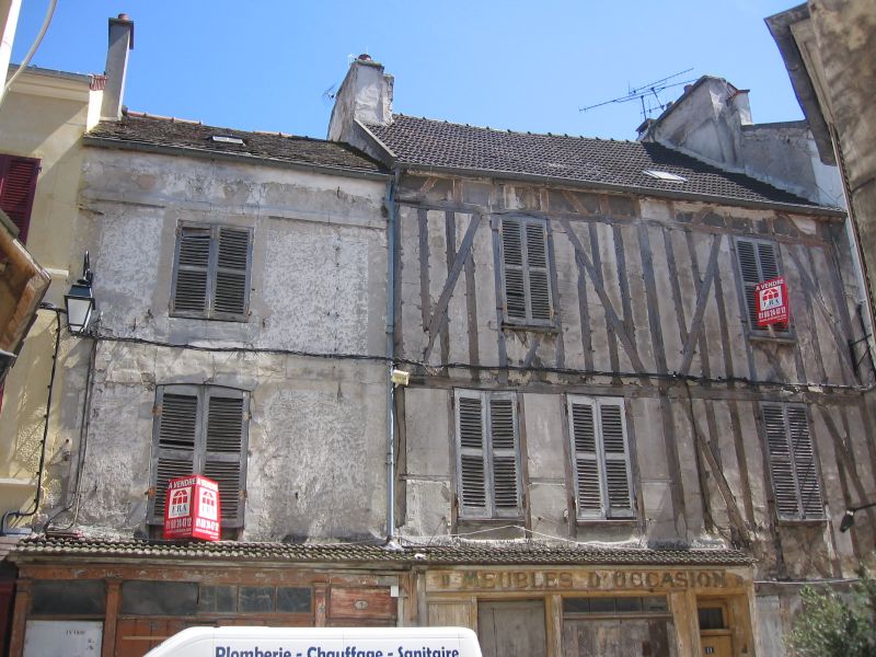 A vendre Immeuble � r�habiliter d'environ 550m� � Meaux Centre Rue Pi�tone