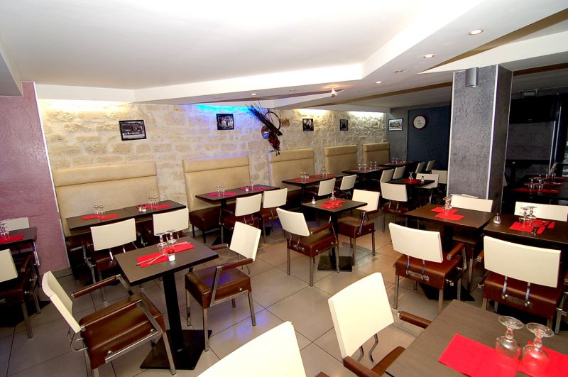 MURS DE LOCAL COMMERCIAL A VENDRE - 99,48 m� - PARIS 9�me - 75009 - ST-LAZARE