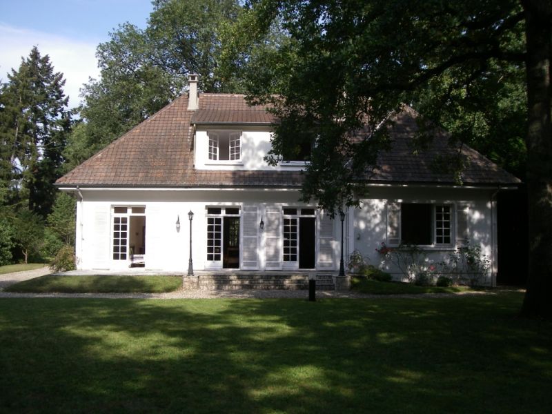 Maison Lamorlaye 6 pi�ce(s) 180 m2