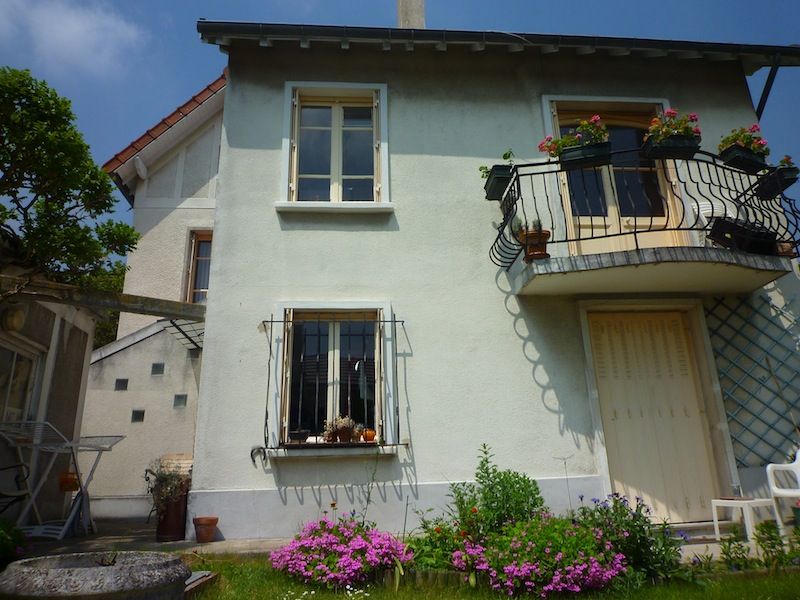 SEVRES Brancas - Maison 5 Pi�ces