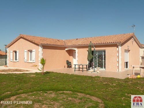 Roullet Saint Estephe - 5 pi�ce(s) - 120 m2