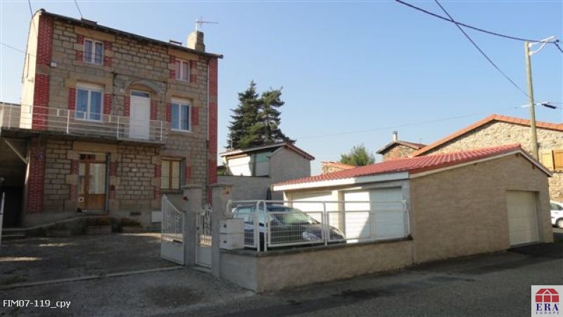 Le Chambon Feugerolles - 5 pi�ce(s)