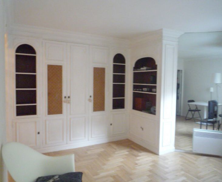 Paris Beaubourg-Le Marais. Studio meubl� 28 m�