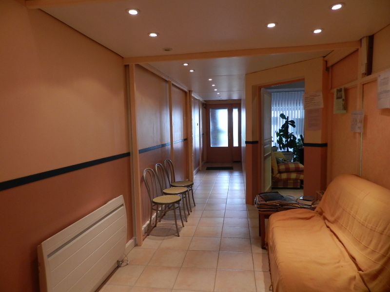 Local d'activit� Marines De Cogolin  4 pi�ce(s) 84.55 m2 (dont 10 m� mezzanine)