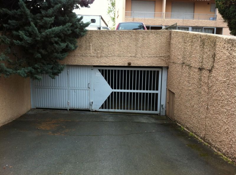 A VENDRE TOULOUSE SAINT EXUPERY BOX SOUS SOL