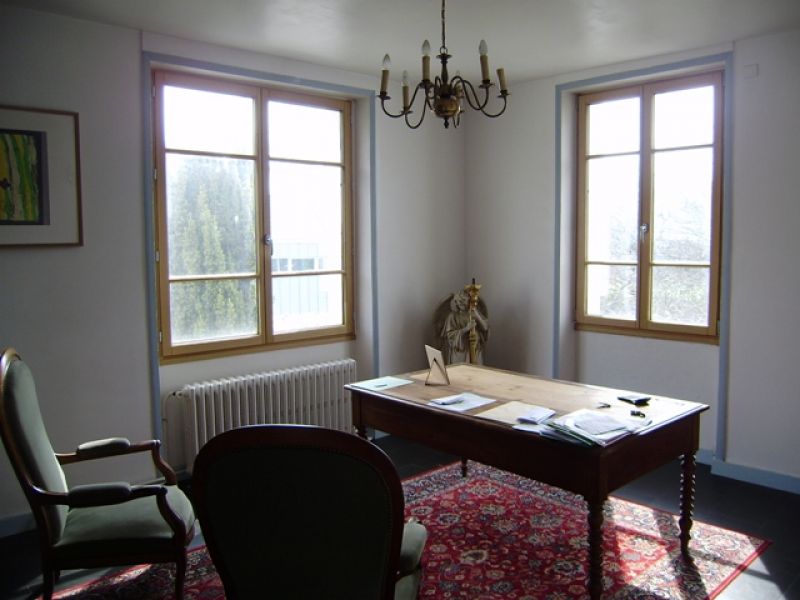 A VENDRE MAISON DE CARACTERE LA ROCHE SUR YON 5 CHAMBRES SUR 2 ETAGES