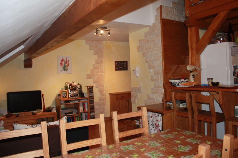 Appartement Ugine 2 pi�ce(s) 42 m2