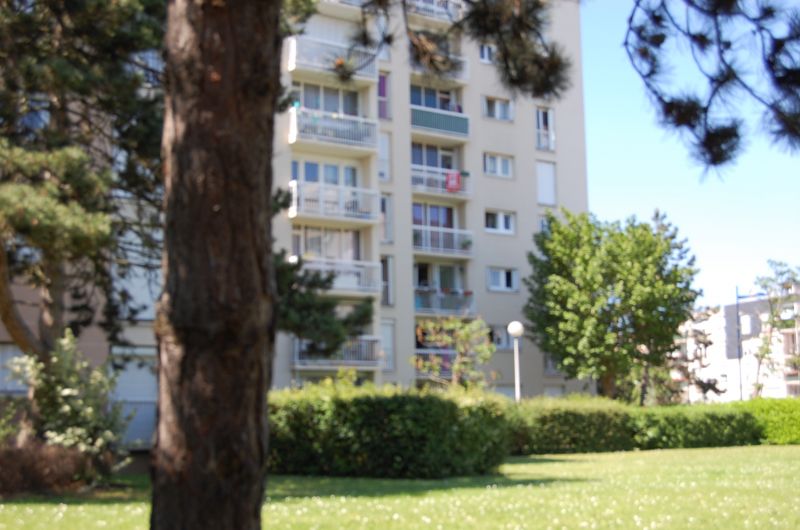 Appartement 5 pi�ces Dammarie Les Lys - A vendre
