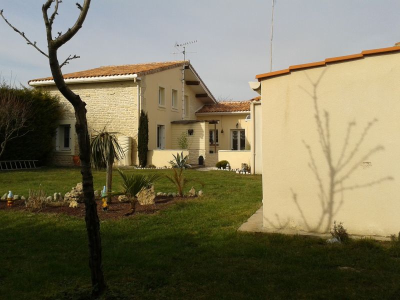 Maison SURGERES