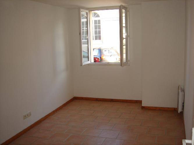 Appartement SURGERES