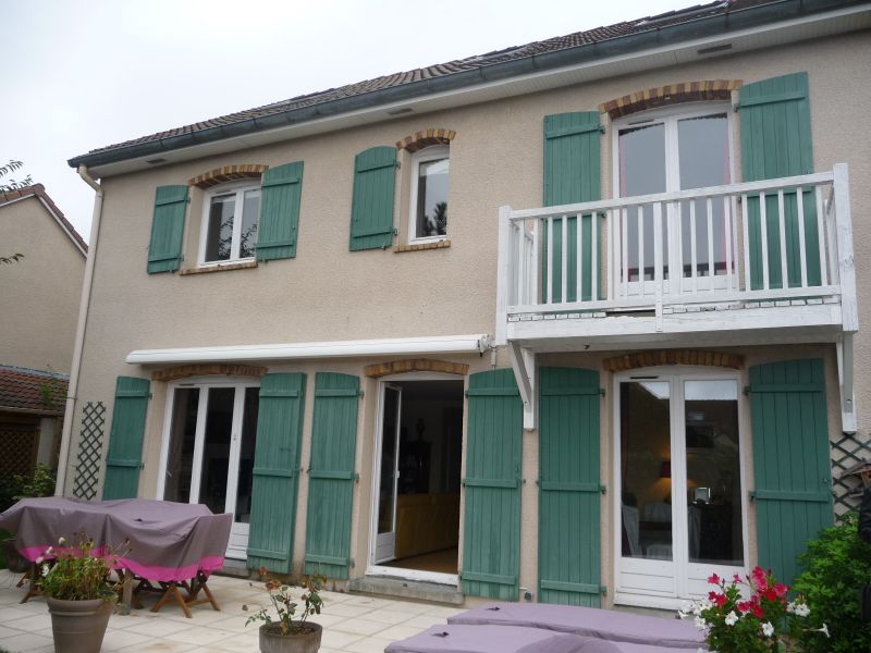 Maison Noisy Le Roi 8 pi�ce(s) 200 m2