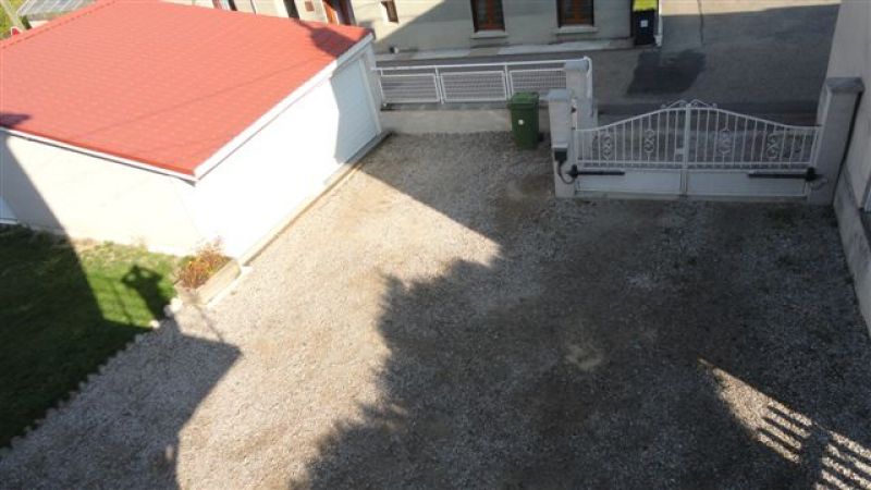Appartement Le Chambon Feugerolles 5 pi�ce(s)