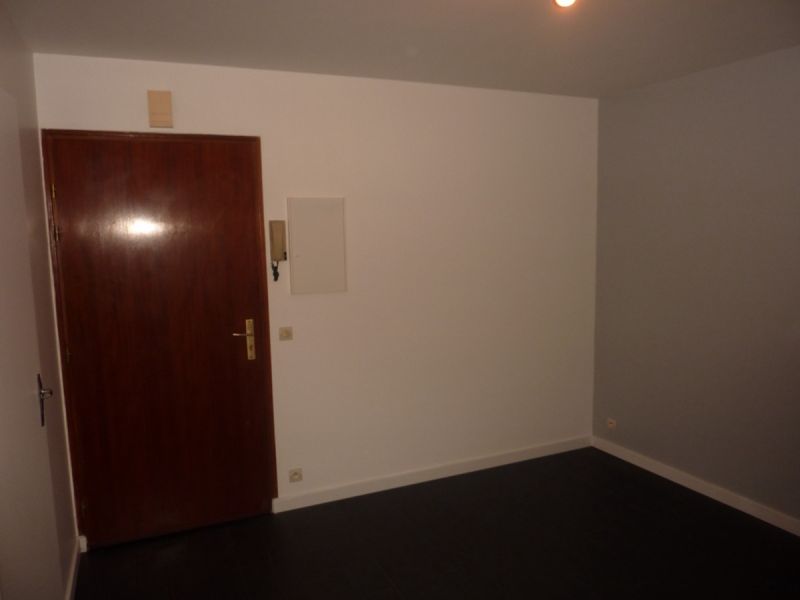 STUDIO A LOUER-QUARTIER DU VIEUX PAYS