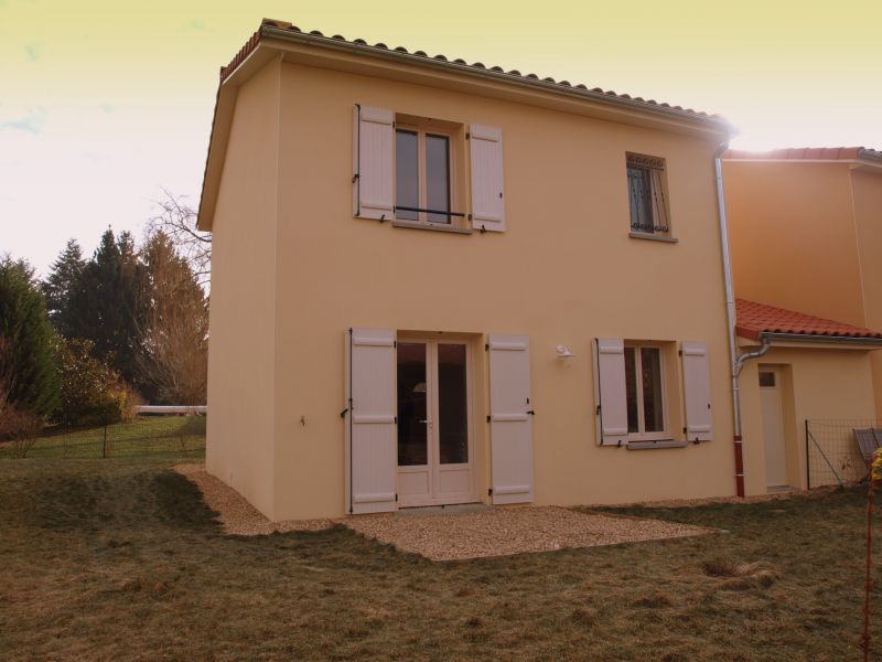 ST Bernard Villa 90 m�, 3 chambres en location
