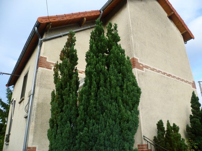 LES NOES 10420 maison de 1930