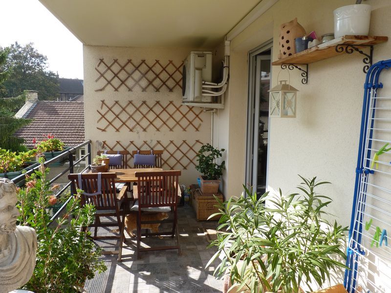 10000 Troyes,2/3 pi�ces avec parking et cave dans residence de qualit�
