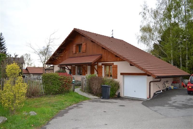 CHARMANTE MAISON AVEC PISCINE