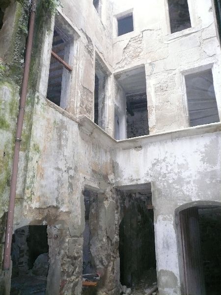 IMMEUBLE POUR INVESTISSEUR