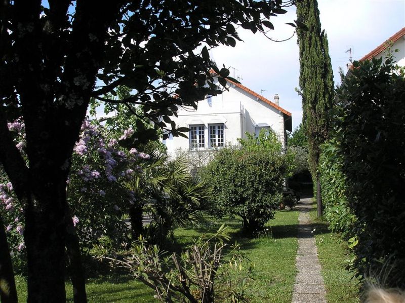MAISON BOURGEOISE 235 m�