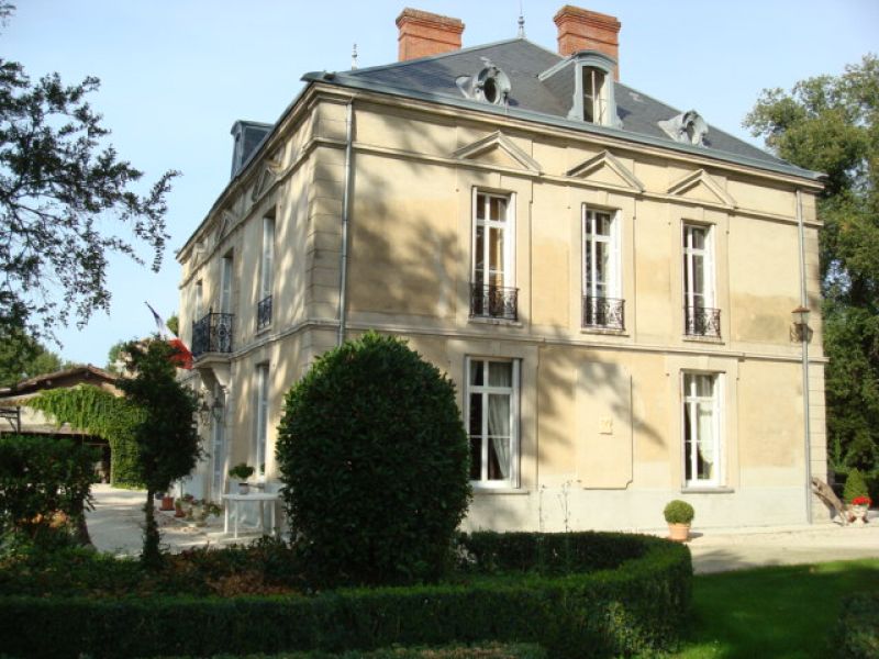 Maison de ma�tre 500 m2 Tarn et Garonne 82