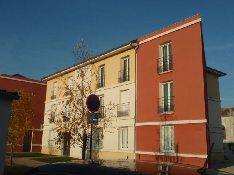 AGREABLE APPARTEMENT DE 100M� DANS LE GRAND TROYES