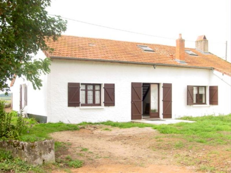 MAISON TRES BELLE VUE SECTEUR DIGOIN