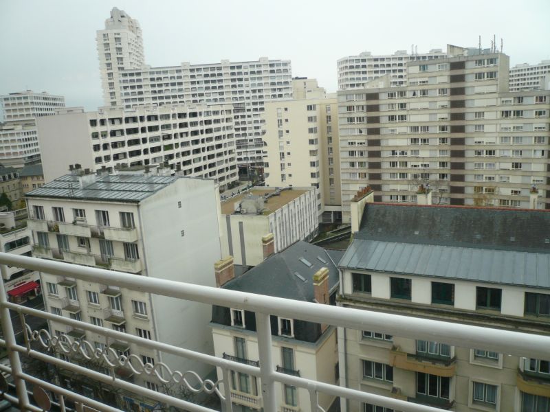 EXCLUSIVITE : Halles centrales Superbe duplex dernier �tage.