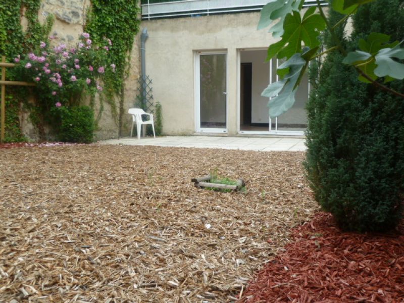 SUR LES QUAIS ID�AL INVESTISSEURS