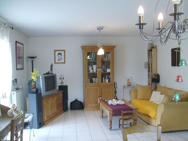 Maison St Genis Pouilly - 5 pi�ce(s) - 120 m2