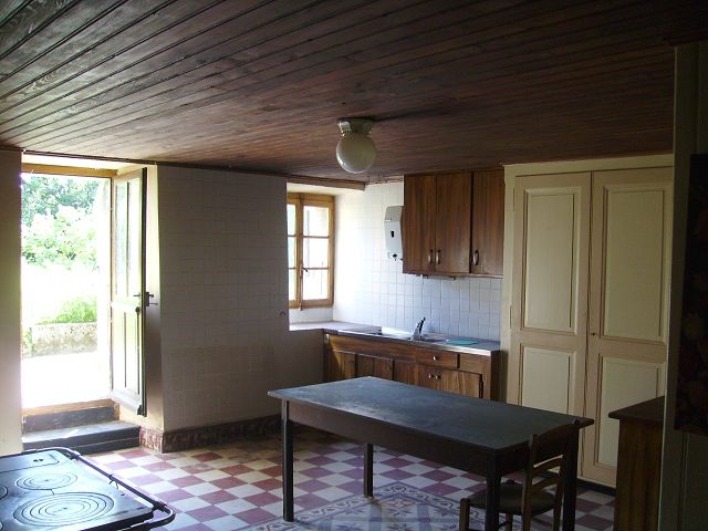 Maison de village St Genis Pouilly - 4 pi�ce(s) - 120 m2
