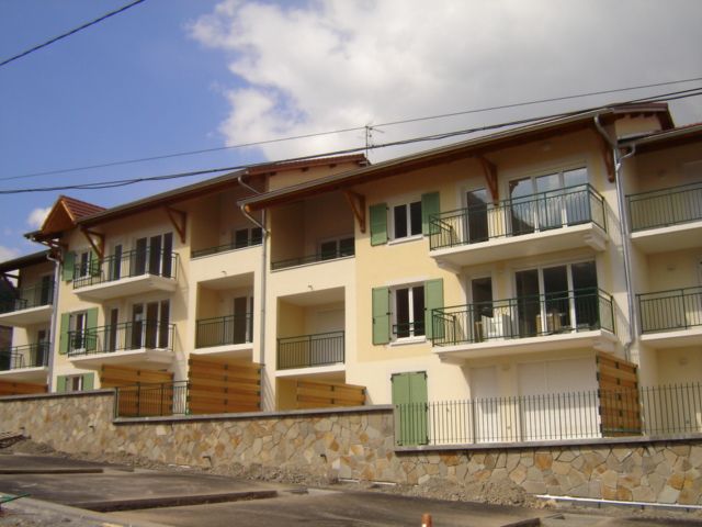 Appartement r�cent Collonges - 2 pi�ce(s) - 44 m2