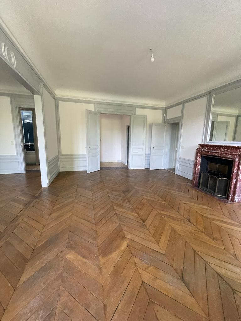 ST GERMAIN secteur pontel Appartement - 6 pi�ce(s)
