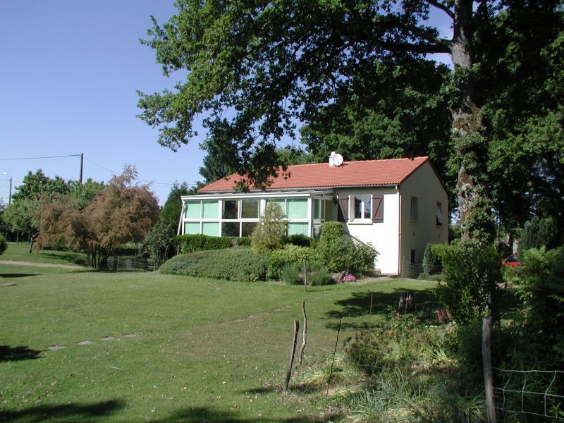 Pavillon sur sous sol T7 sur 8243m� de terrain arbor�