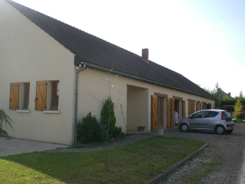 PAVILLON DE 228M� SUR 1000 M� DE TERRAIN