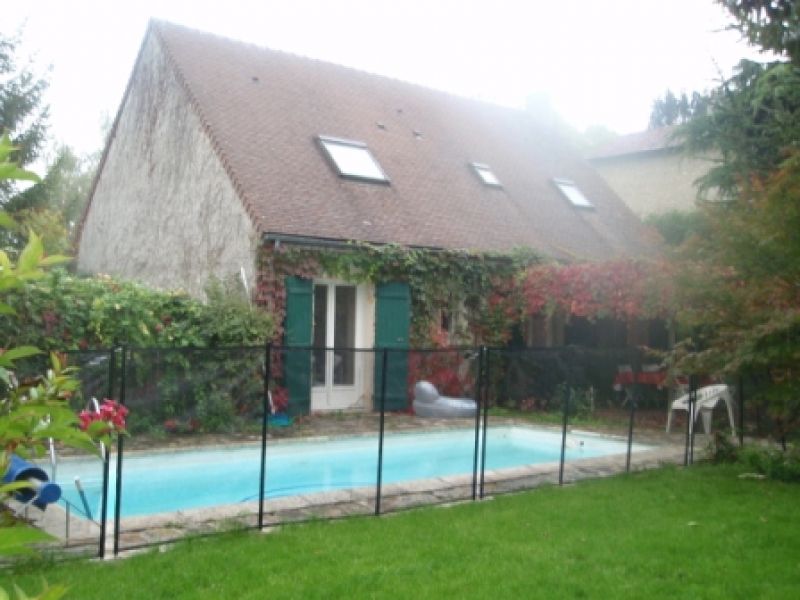 MAISON 140M2 HAB TERRAIN 1000M2 AVEC PISCINE