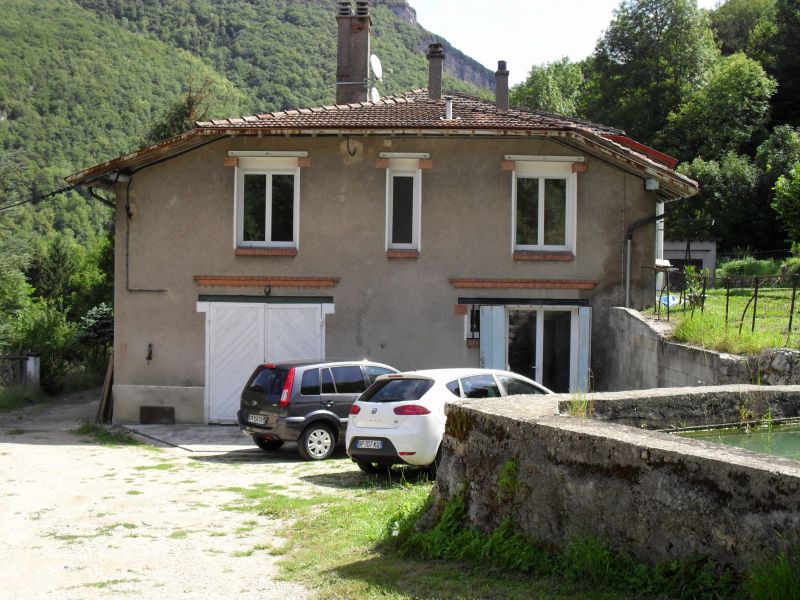 Maison 10mn AMBERIEU EN BUGEY 3 pi�ce(s) 81 m2 terrain 119m�