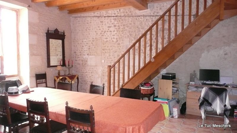 Maison ancienne St Seurin D'Uzet 9 pi�ce(s) 200 m2