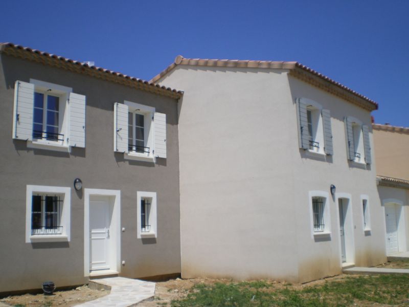 Maison Montelimar  4 pi�ce(s) 85 m2