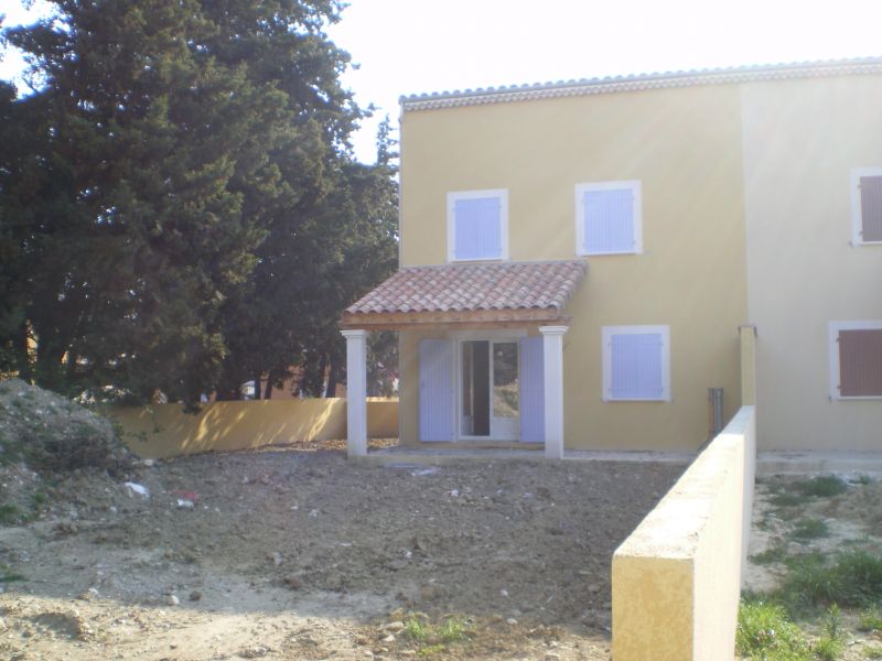 Montelimar, Maison  6 pi�ce(s) 130 m2