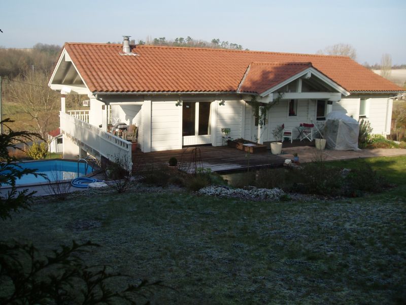 Dordogne: Maison en bois