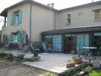 Maison Biras 183 m2, 4 Chambres , terrain de 3700 m�